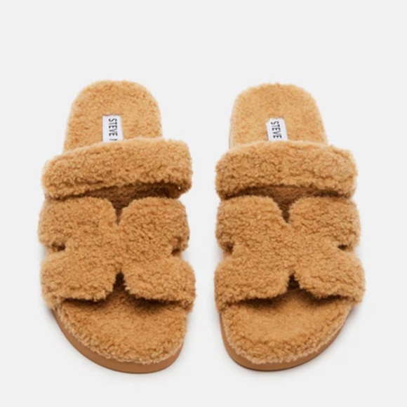 Steve Madden Shoes - Steve Madden Mayven Shearling Sherpa Faux Fur Slip On Slide Sandals size 10